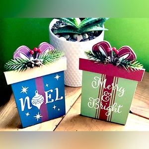 Christmas Gift Box Tabletop Decor w/ Pine Cones and Berries Bundle 2 Merry Noel